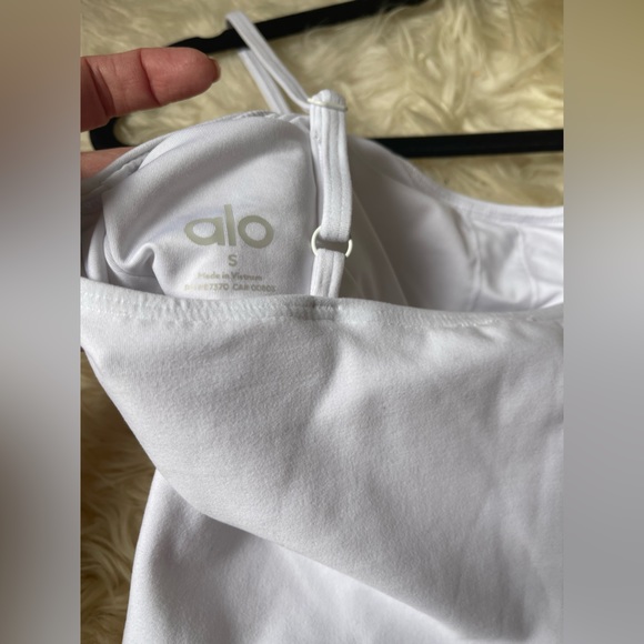 Alo Yoga Alosoft Courtside Tennis Dress. Excellent used condition. NO pads - Picture 6 of 8